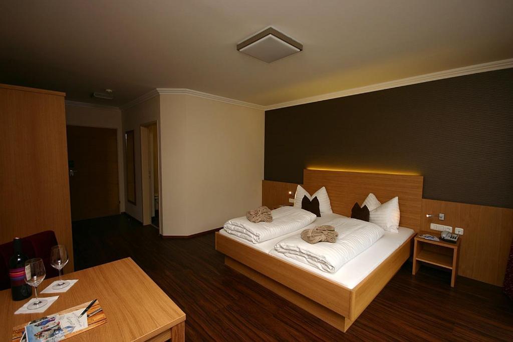Hotel Herzblut - Joker Card Included In Summer Saalbach-Hinterglemm Exterior photo